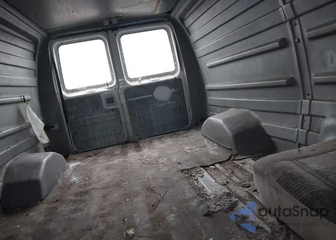 2008 Ford E-150 Commercial/Recreational z USA, uszkodzony, nr VIN 1FTNE14L08DA59524